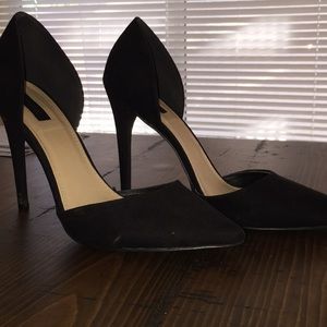 Black heels